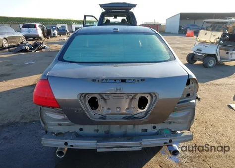 2006 Honda Accord 3.0 Ex from USA, damaged, VIN 1HGCM668X6A042312